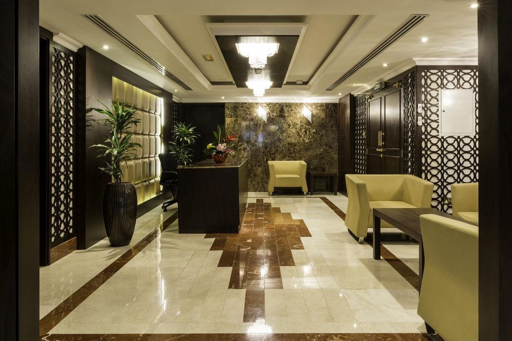 Howard Johnson Bur Dubai Exterior photo